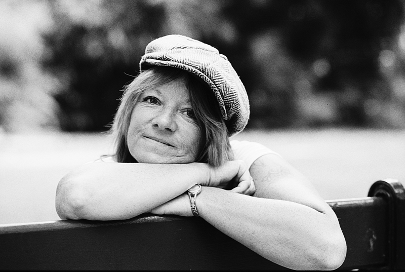 Une séance portrait devrait toujours être une belle expérience pour le sujet photographié que ce soit pour un portrait privé ou u shooting mode et lookbook.