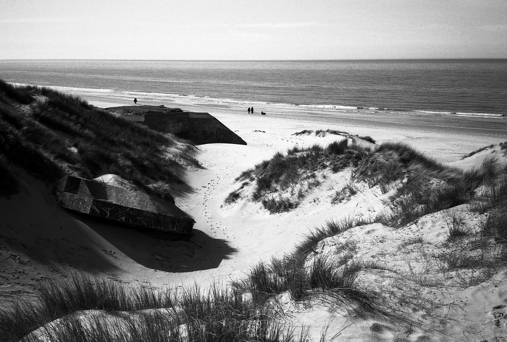 Photographie argentique en noir et blanc de la côte d’Opale