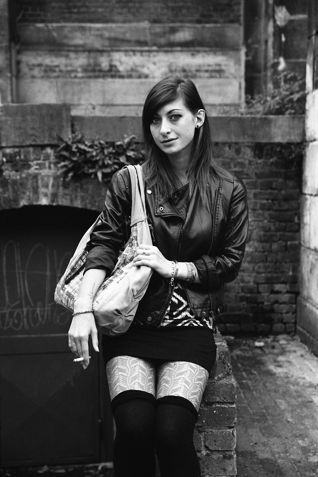 Photographe portrait à l'ancienne à Lille. Tirage argentique portrait individuel, particuliers, artistes et professionnels.