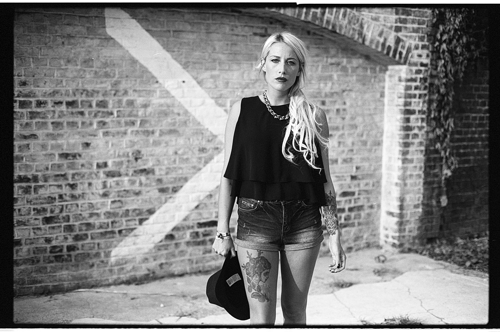 Photographe mode Lille spécialisé argentique Ilford HP5