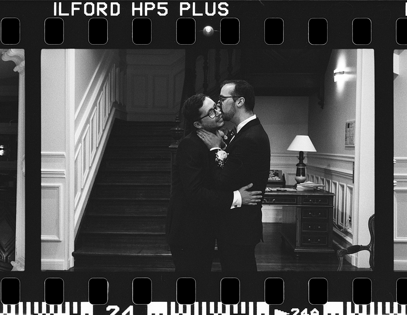 Photographies à l’ancienne et noir et blanc avec un&nbsp;hybride