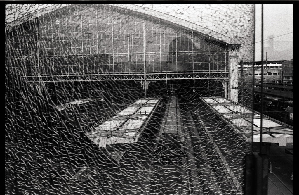 L&rsquo;artiste photographe à l&rsquo;ère numérique : quitter les réseaux sociaux pour retrouver l&rsquo;inspiration