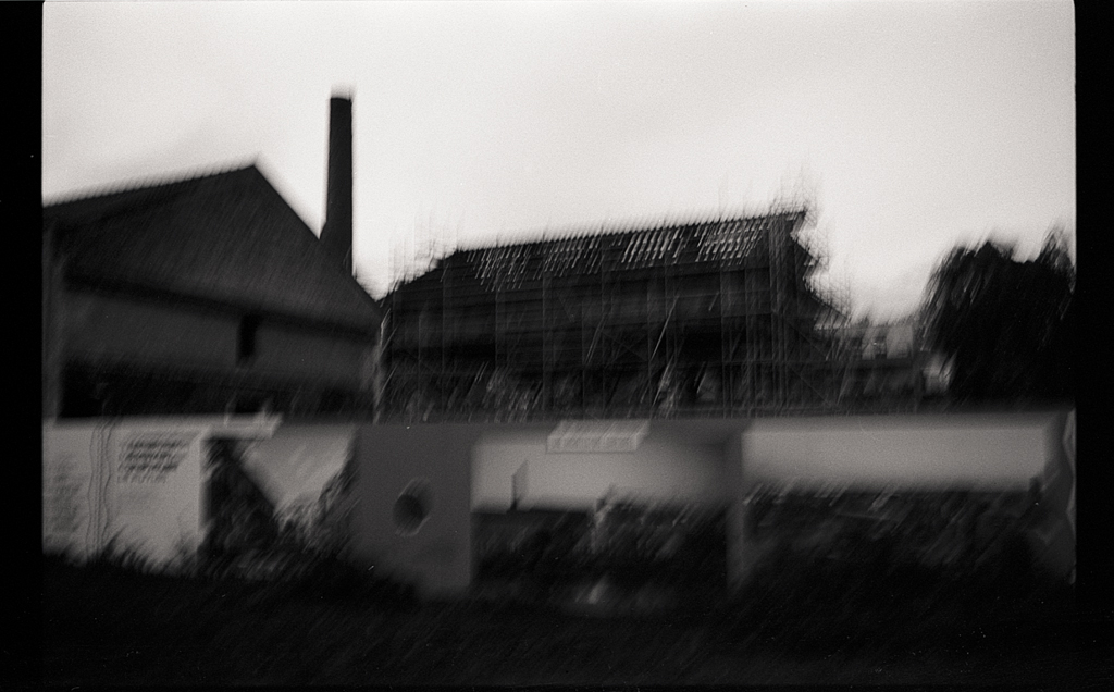 Photographie argentique paysage urbain au petit matin. 