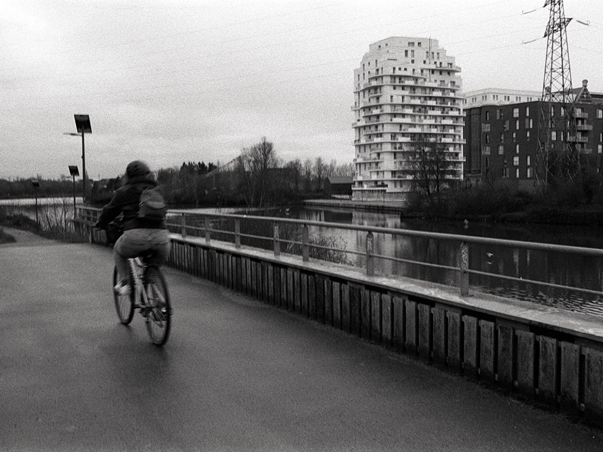 Créez de belles images en lumière douce avec la pellicule Kentmere 400 poussée à 800&nbsp;ISO