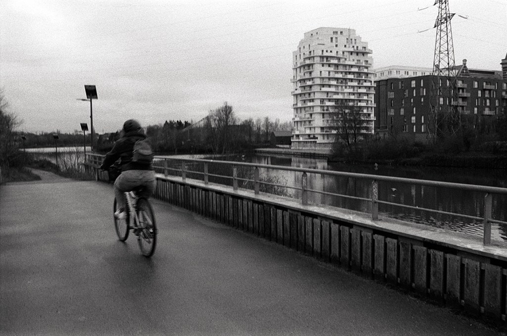 Créez de belles images en lumière douce avec la pellicule Kentmere 400 poussée à 800&nbsp;ISO
