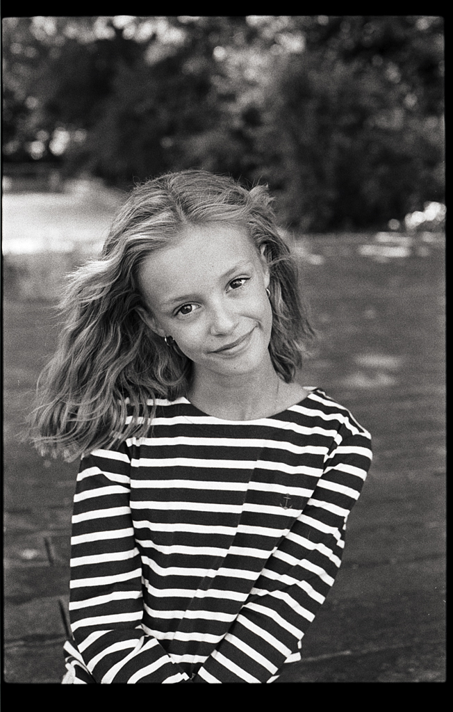 Portrait en noir et blanc argentique à Lille.