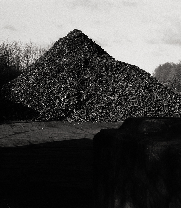 Matière noire - Photographie noir et blanc - création argentique @argentiquenord