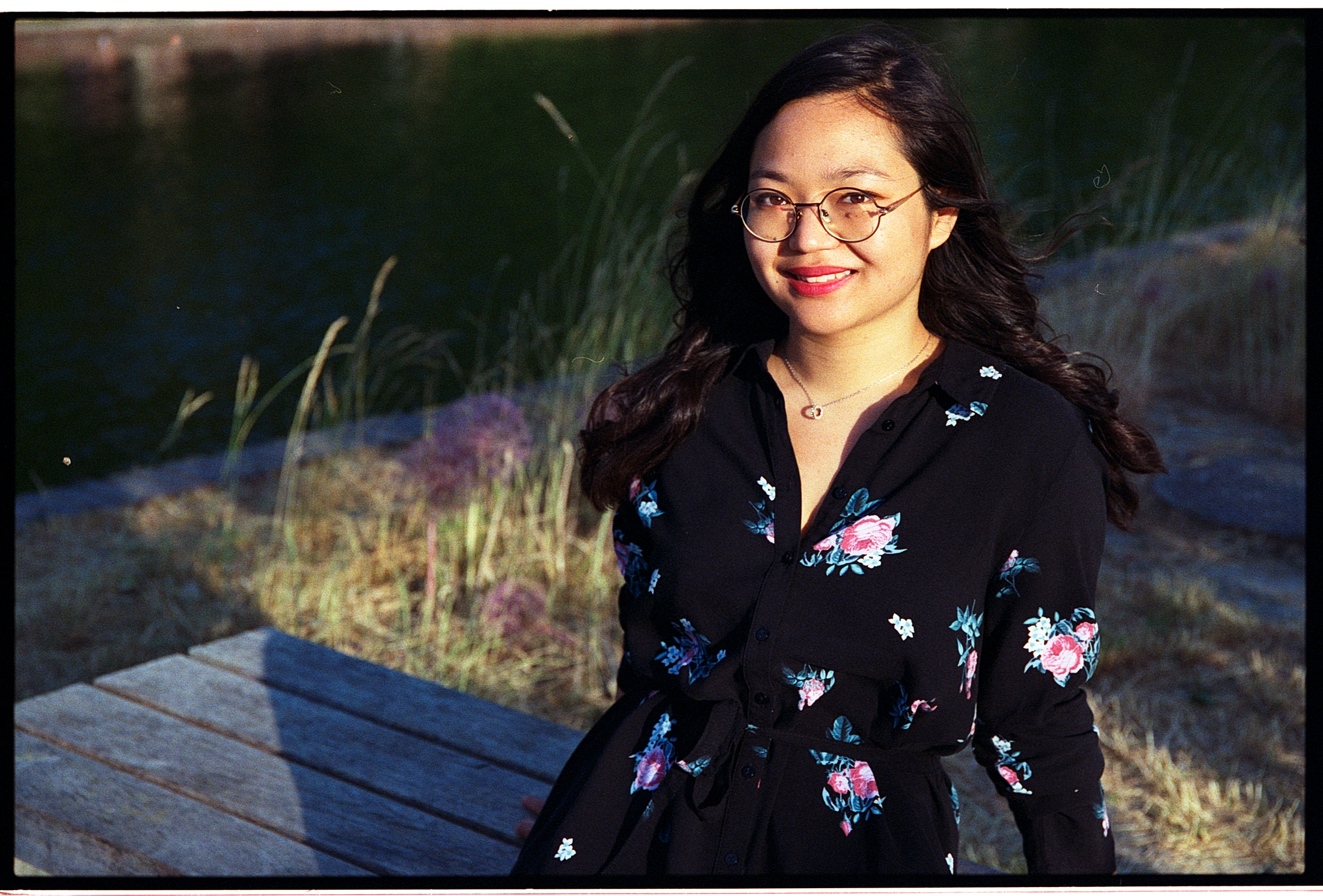 N'ayez plus peur de rater vos premières photos de portraits en argentique avec ces quelques conseils simples.