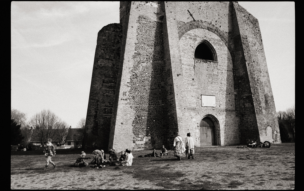 Archives argentiques photographies du Nord. Collection de photos en noir et blanc pour passionnés. 