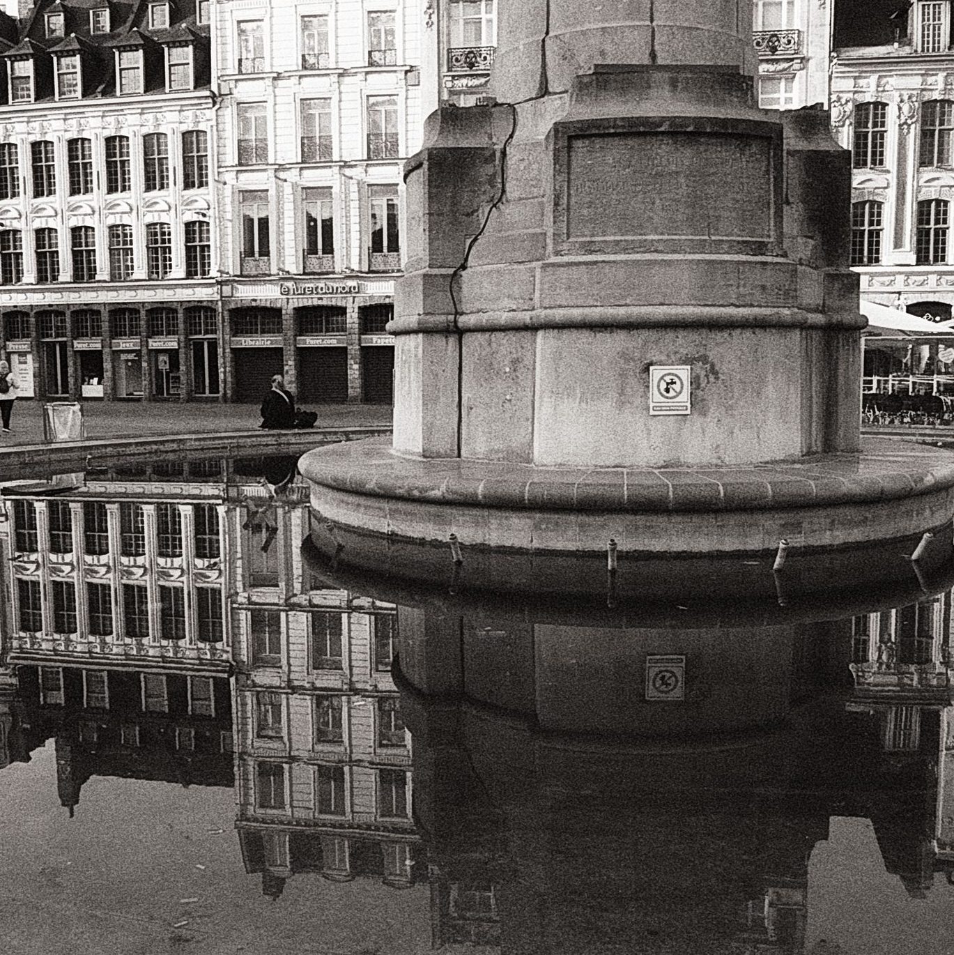 Lille photographié en argentique un matin paisible